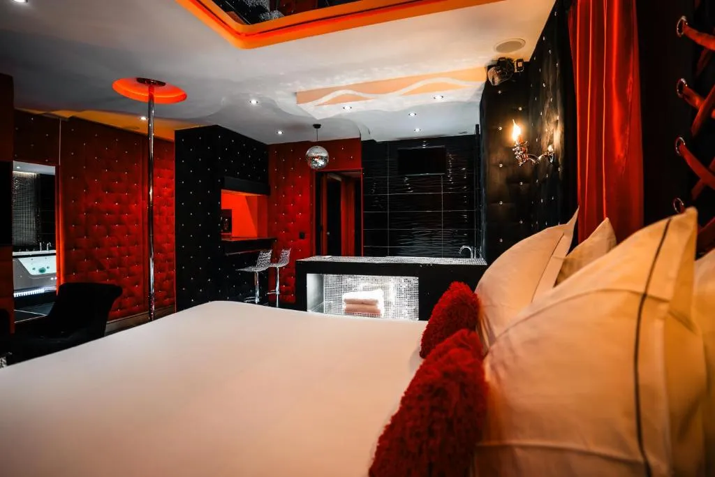 Le Cabaret Vip SPA · photo 4