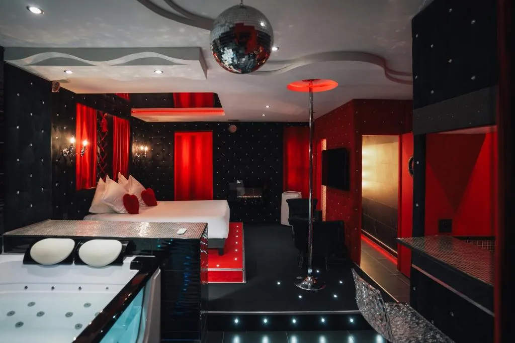 Le Cabaret Vip SPA · photo 5