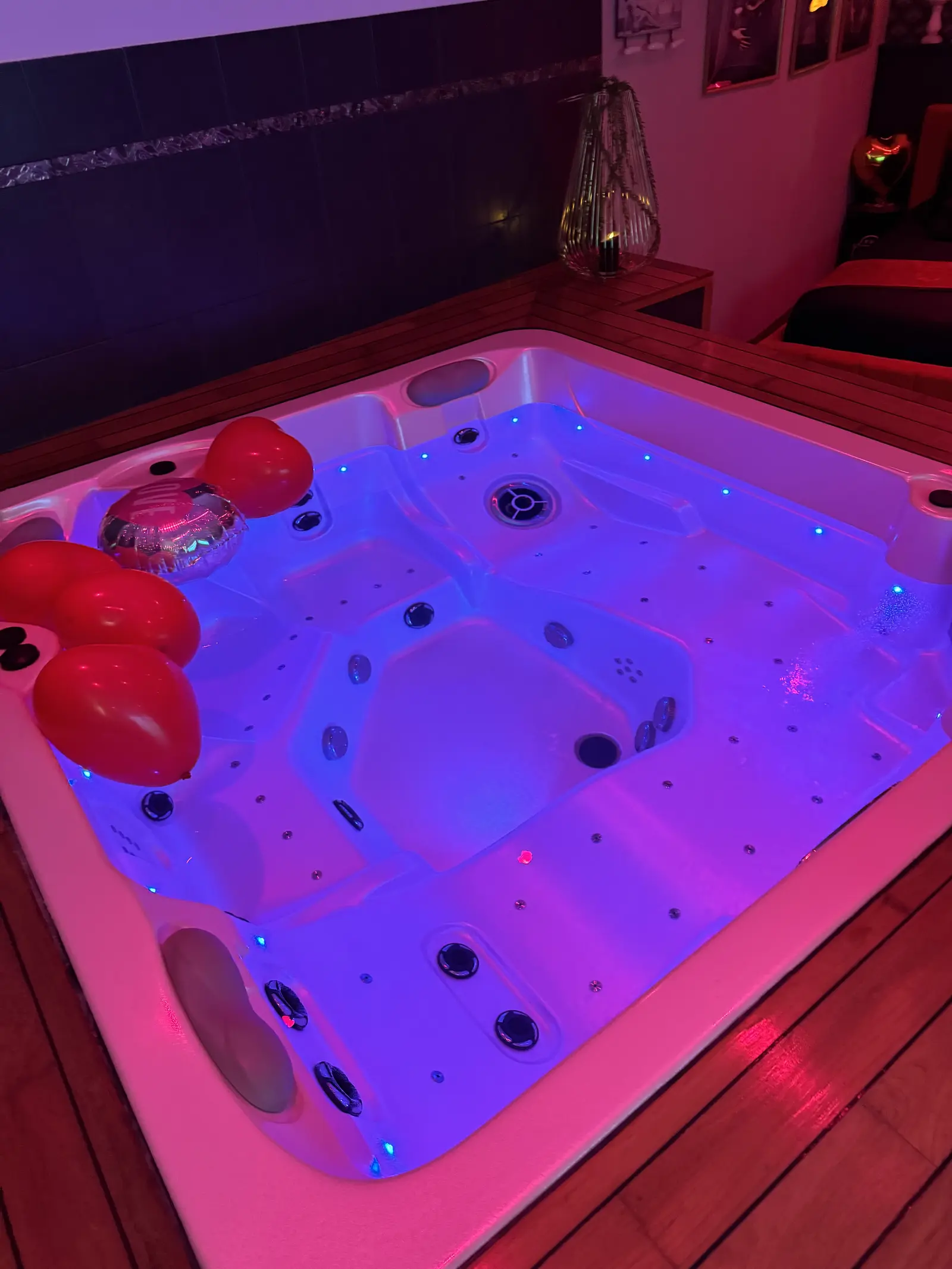 Suite 785 Chambre Romantique Spa & Sauna · photo 3